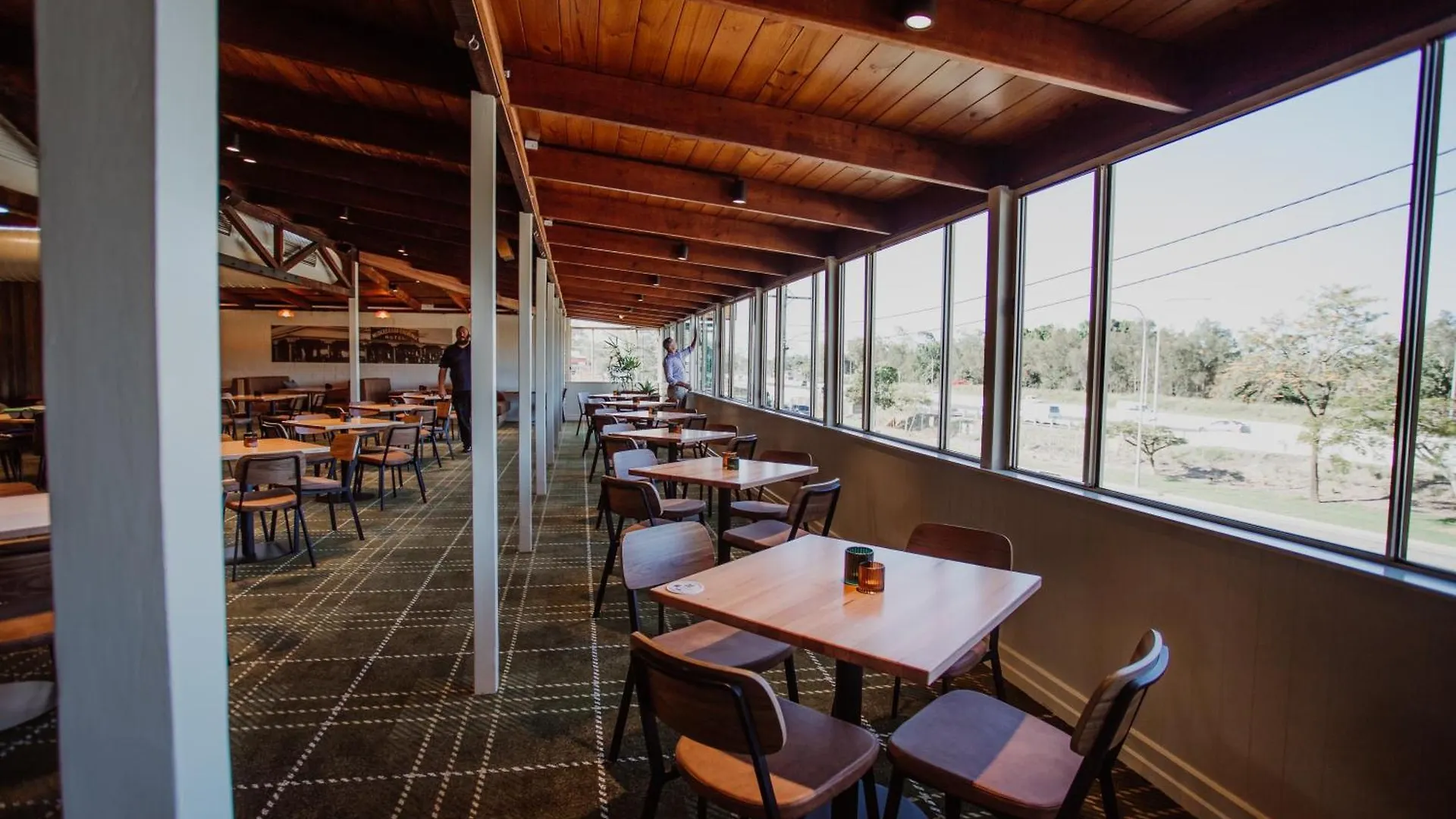 Wallaby Hotel Mudgeeraba